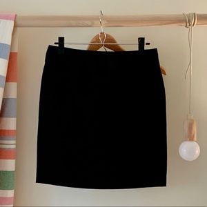 Banana Republic Stretch Black Pencil Skirt Size 4P